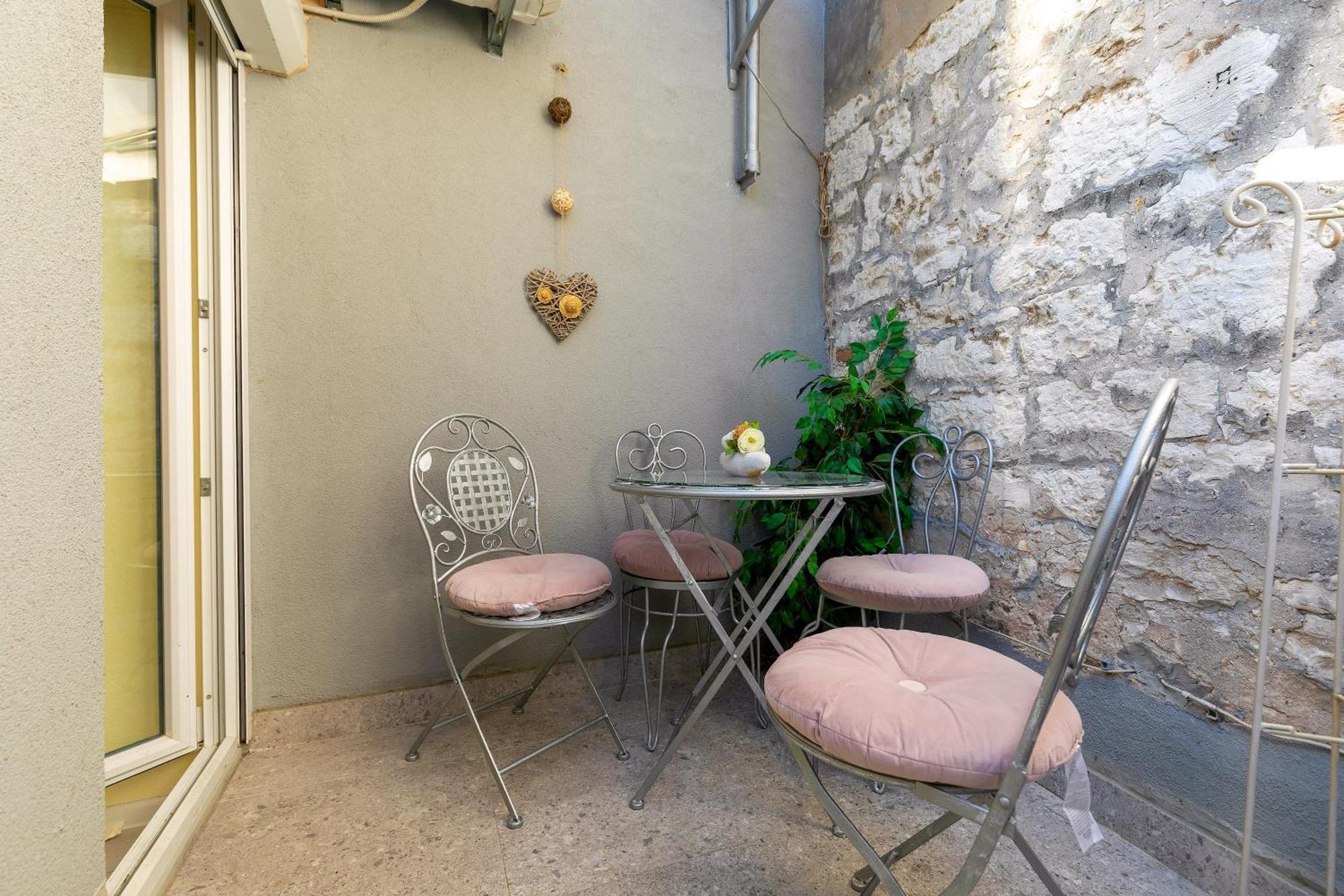 Duplex Apartment Camelia In Charming Old Town Rovinj Ngoại thất bức ảnh